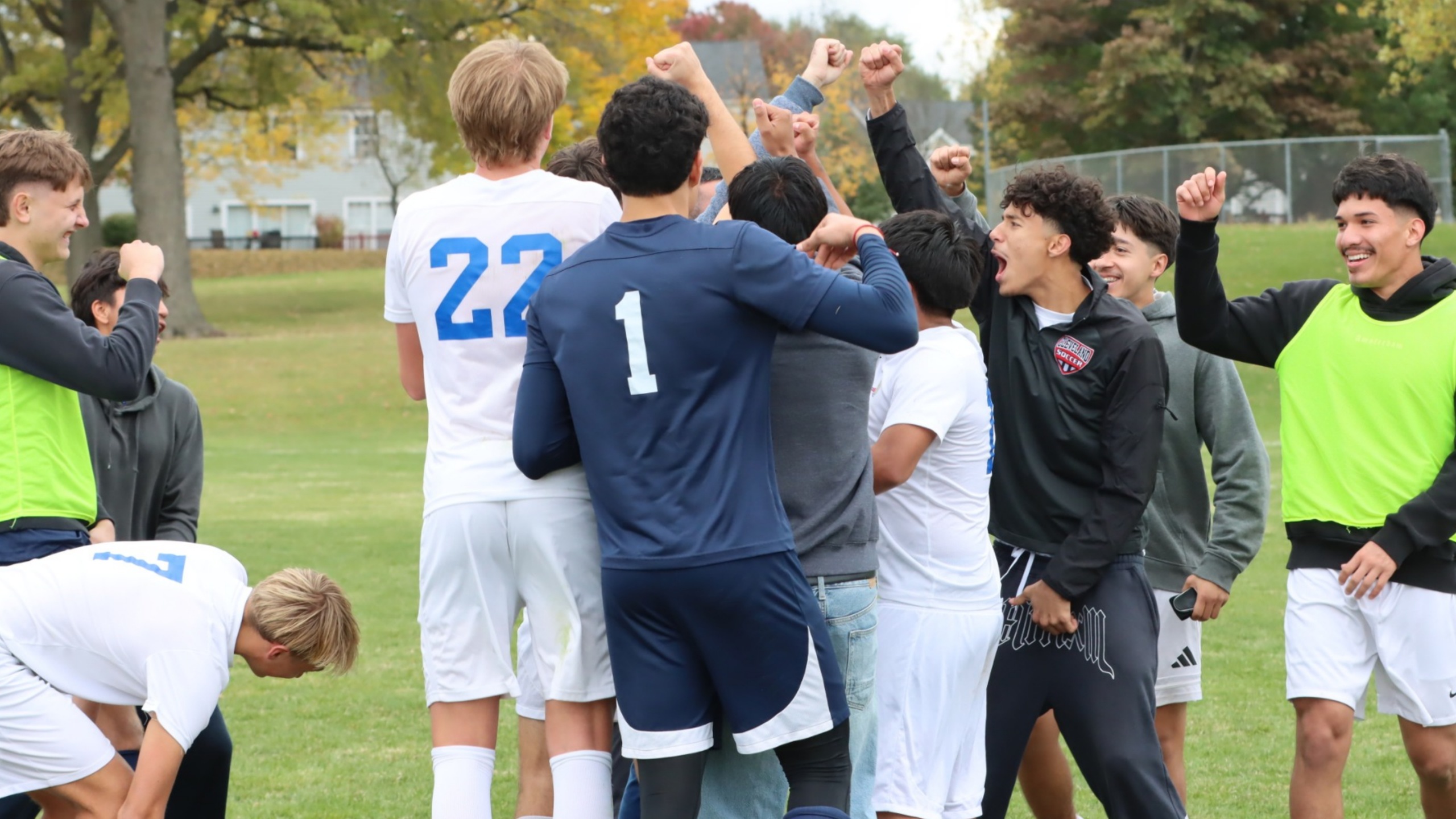 Men's Soccer Advances to Region 4 Semifinals